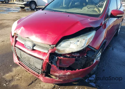 2014 Ford Focus Se from USA, damaged, VIN 1FADP3K25EL139209